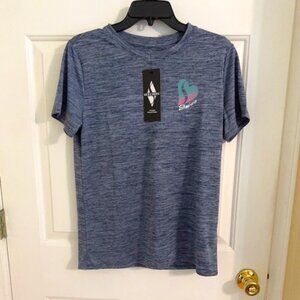 Skechers Women's Performance Athletic Shirt with a Heart Graphic Sz M